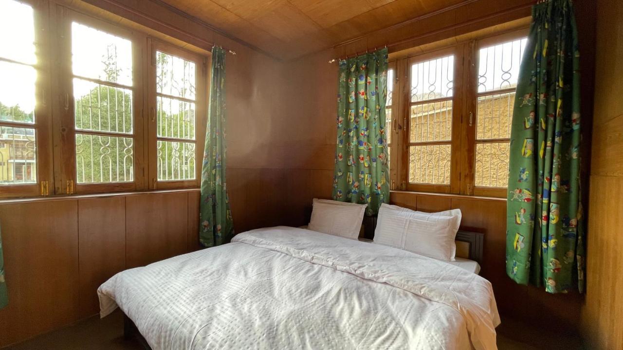 The Willow House 레 외부 사진